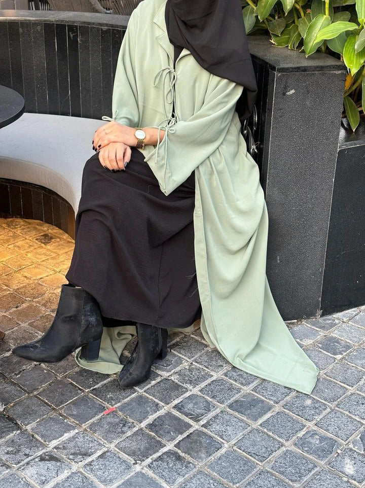 Modern Coquette Abaya